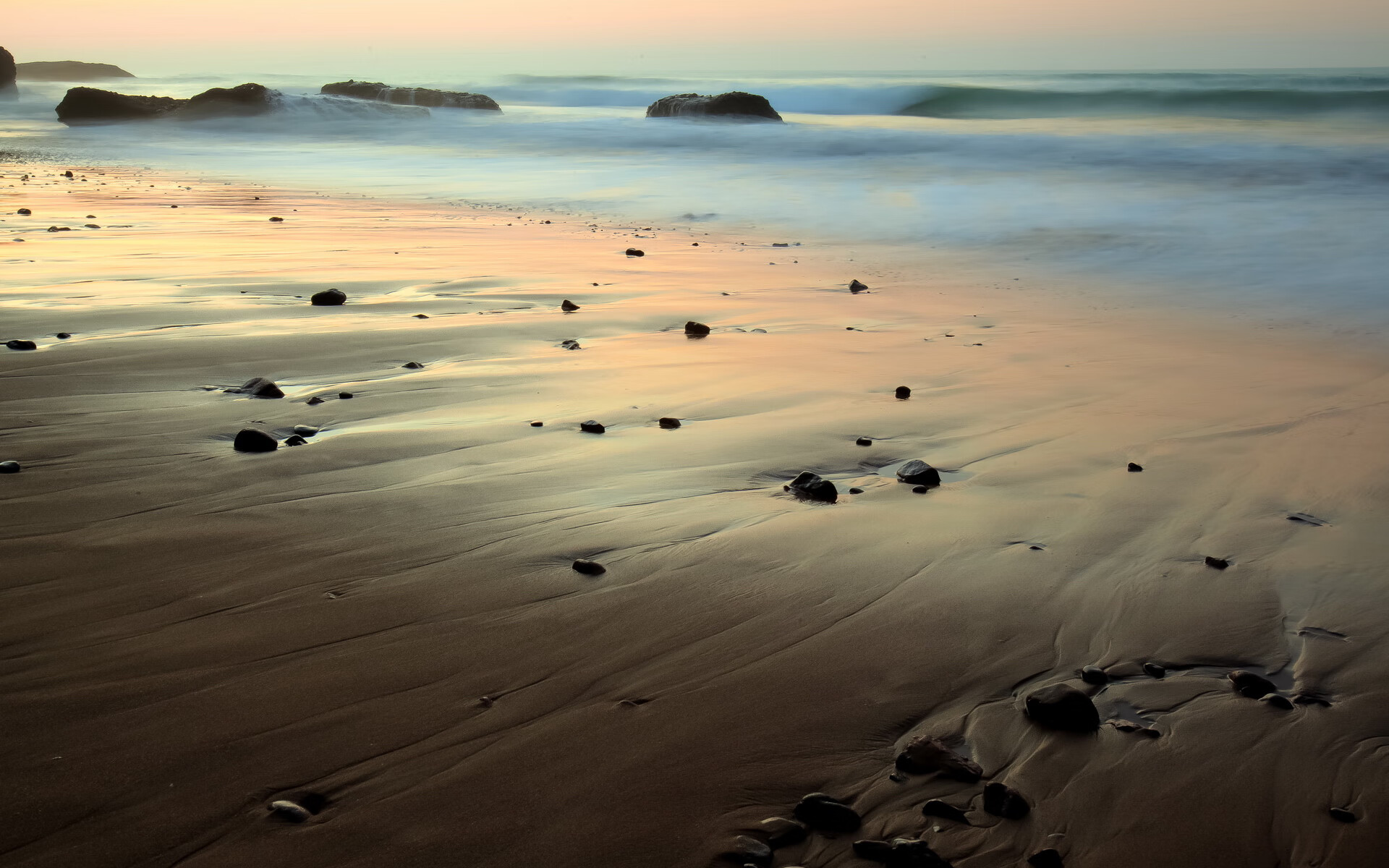 德甲关键扑救决定比赛走向，战术变化令人惊喜，德甲揭幕战